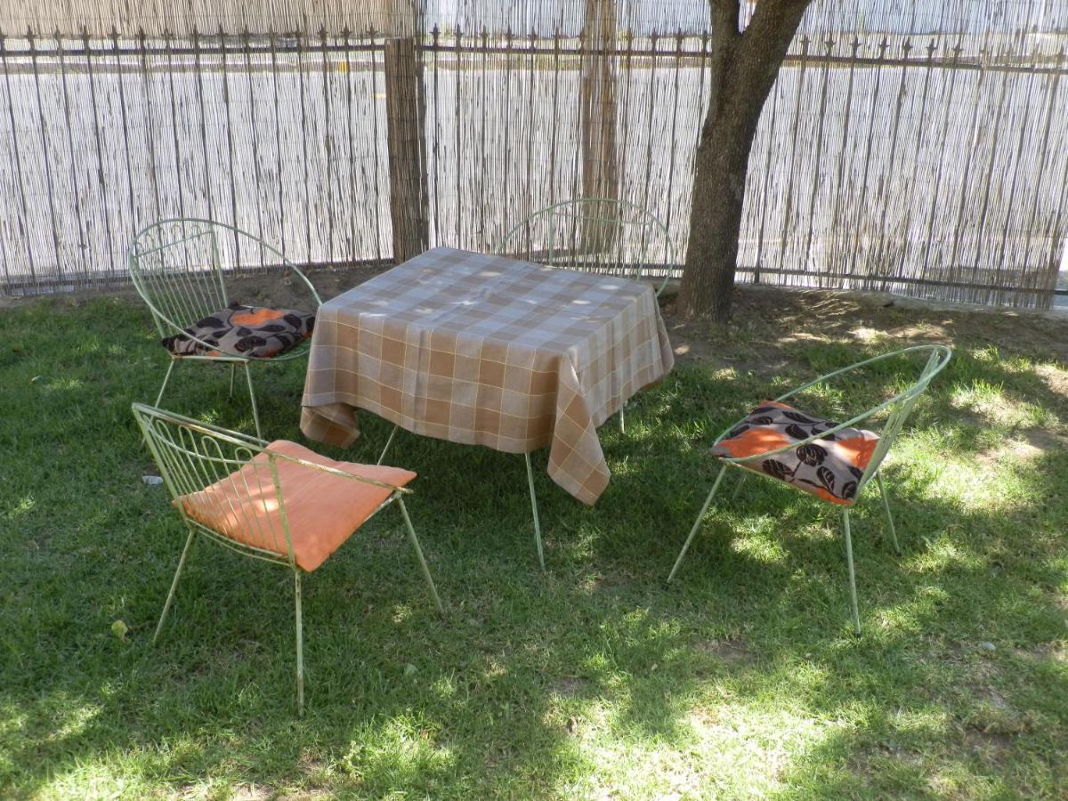 10 On Fairview B&B Парл Екстериор снимка