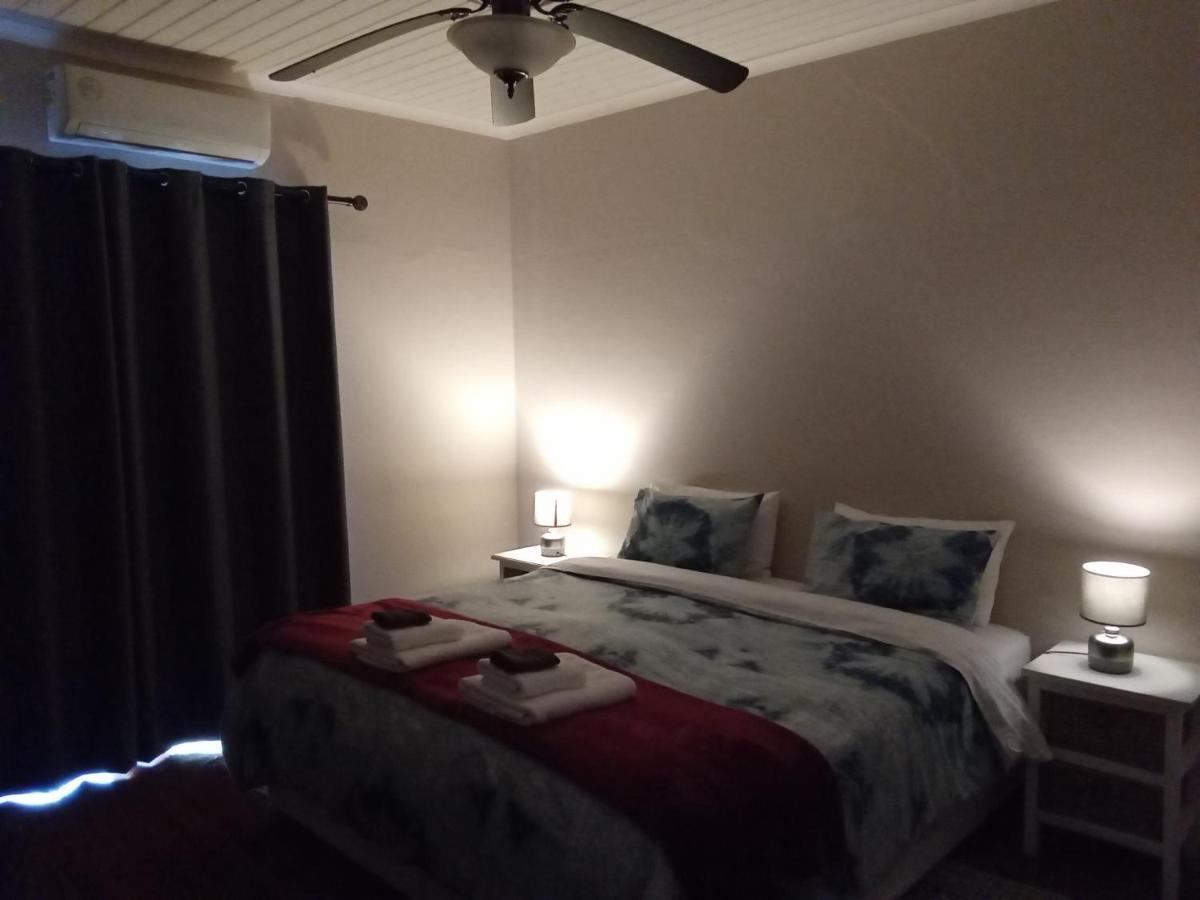 10 On Fairview B&B Парл Екстериор снимка