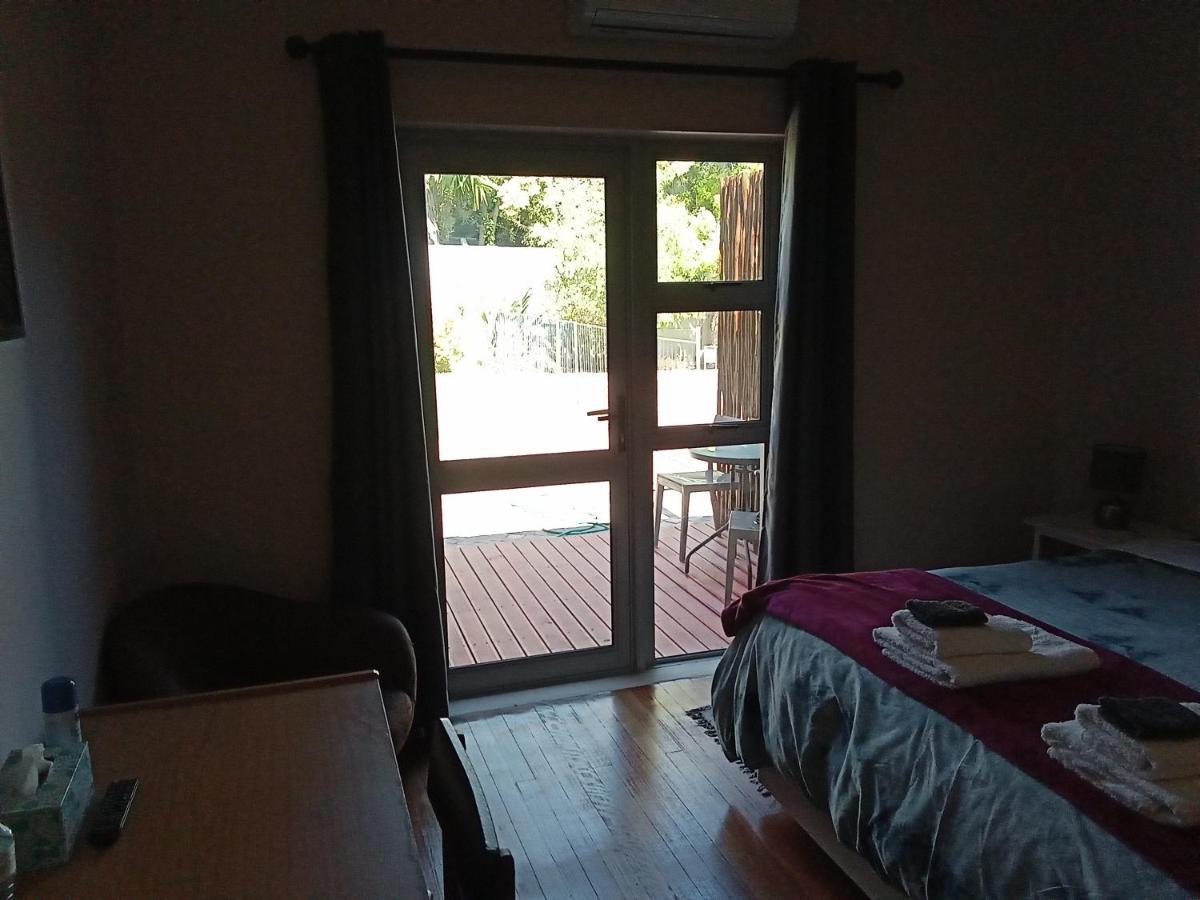 10 On Fairview B&B Парл Екстериор снимка
